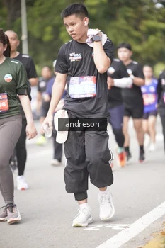 Runner Photo 4233130
