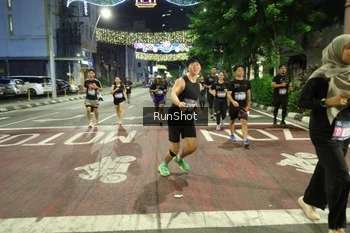 Runner Photo 4233138