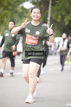Runner Photo 4233162