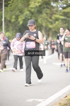 Runner Photo 4233217