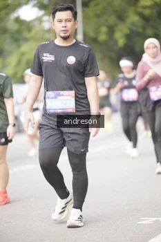 Runner Photo 4233219