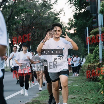 Runner Photo 423369