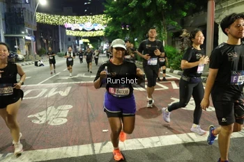 Runner Photo 4233726
