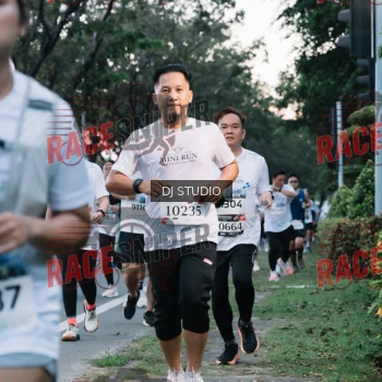 Runner Photo 423383