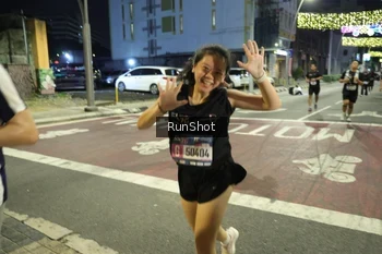 Runner Photo 4233889
