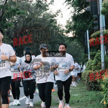 Runner Photo 423393
