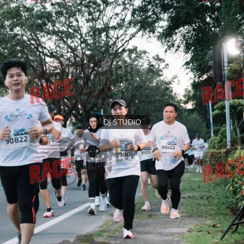 Runner Photo 423398