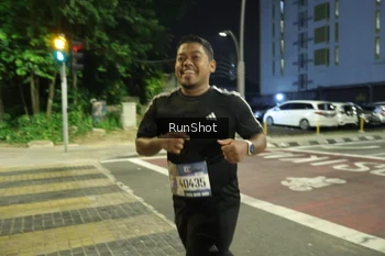 Runner Photo 4234150