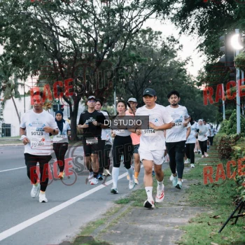 Runner Photo 423418