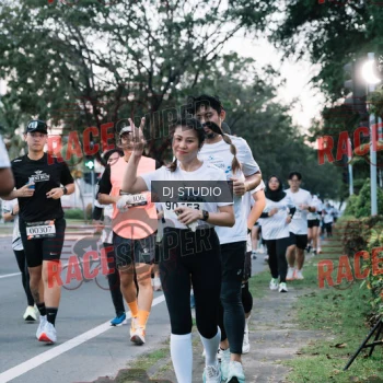 Runner Photo 423426