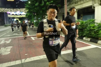 Runner Photo 4234465