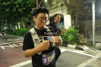 Runner Photo 4234506