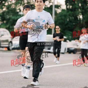 Runner Photo 423452