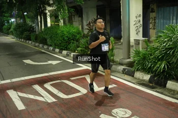 Runner Photo 4234685