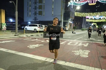 Runner Photo 4234686