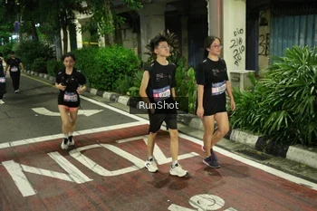 Runner Photo 4234687