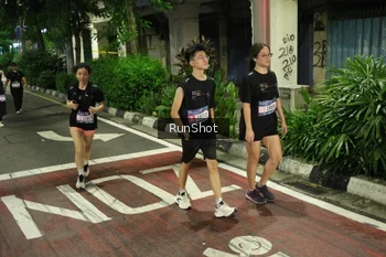 Runner Photo 4234688