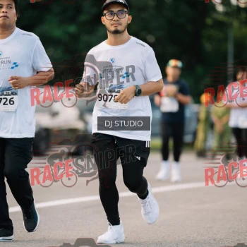 Runner Photo 423473