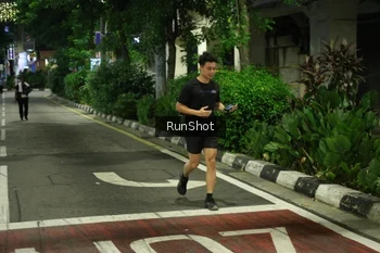 Runner Photo 4234760
