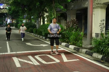 Runner Photo 4234785
