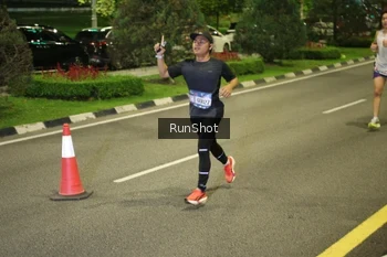 Runner Photo 4234798