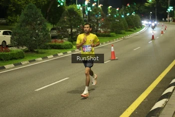 Runner Photo 4234814