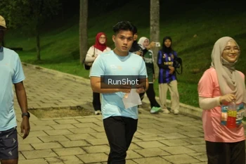 Runner Photo 4234850