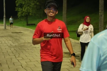 Runner Photo 4234851