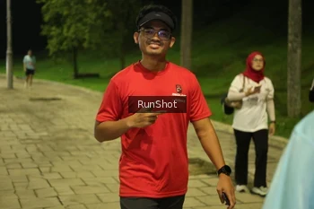 Runner Photo 4234852