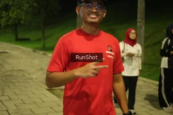 Runner Photo 4234854