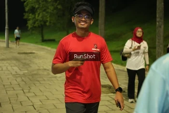 Runner Photo 4234858