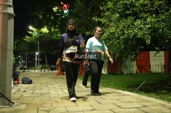 Runner Photo 4235013