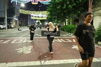 Runner Photo 4235033