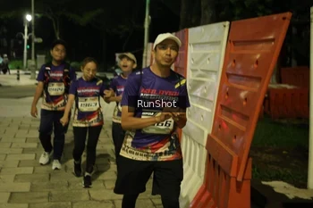 Runner Photo 4235037