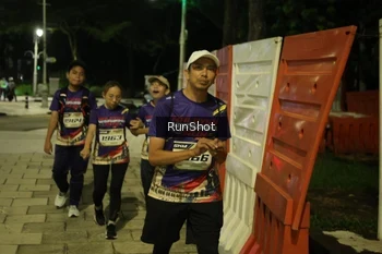 Runner Photo 4235041