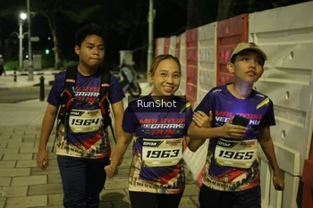 Runner Photo 4235046