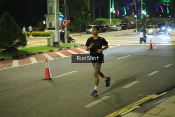 Runner Photo 4235048