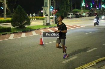 Runner Photo 4235051