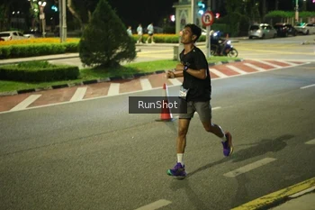 Runner Photo 4235055