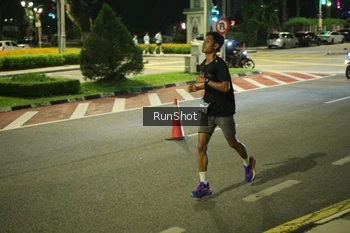 Runner Photo 4235058