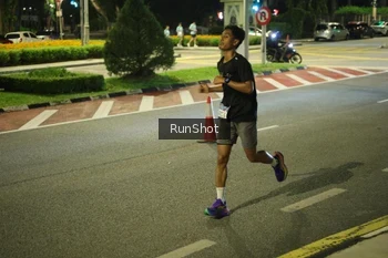Runner Photo 4235060