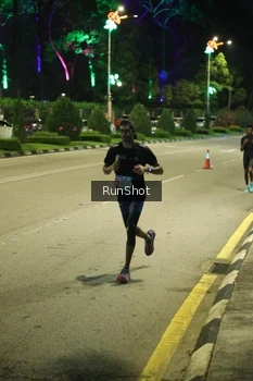 Runner Photo 4235069