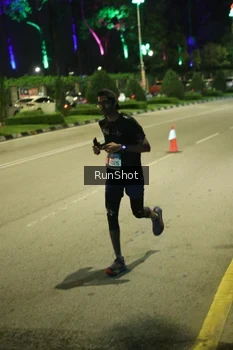 Runner Photo 4235072