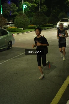 Runner Photo 4235152