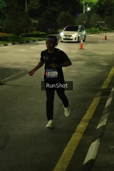 Runner Photo 4235182