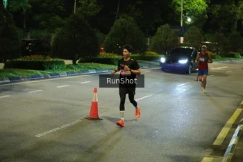 Runner Photo 4235190