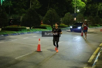 Runner Photo 4235193