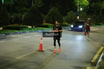 Runner Photo 4235198