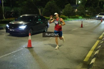 Runner Photo 4235199