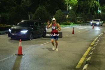 Runner Photo 4235201